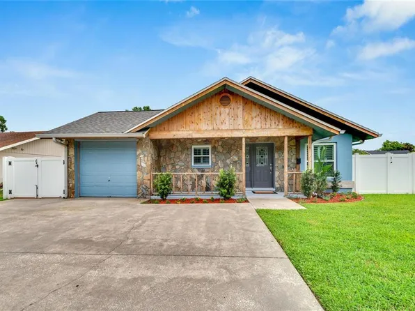 1101 E Calhoun St, Plant City, FL 33563