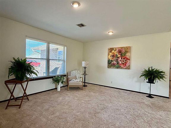 5th image of 1802 Princeton Ave