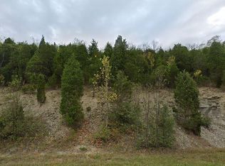 7118 Kellogg Rd, Cincinnati, OH 45230