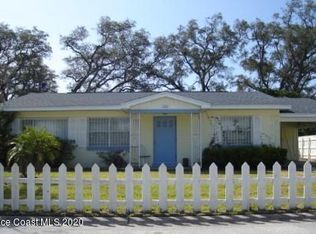 1057 Riverdale Dr, Melbourne, FL 32935