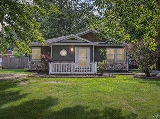 3460 Lawndale Rd, Saginaw, MI 48603