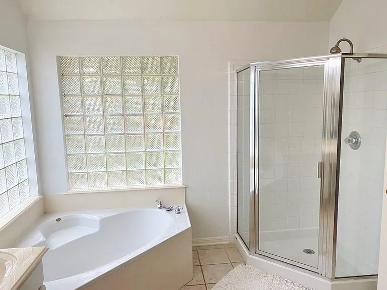 15427 Truslow Point Ln — Photo 16