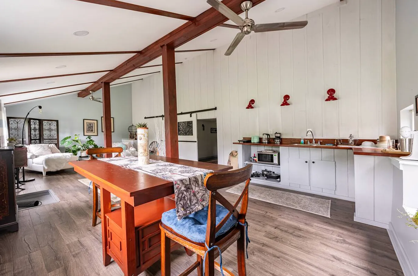 1 bed, 700 sqft, $1,850 — Photo 3