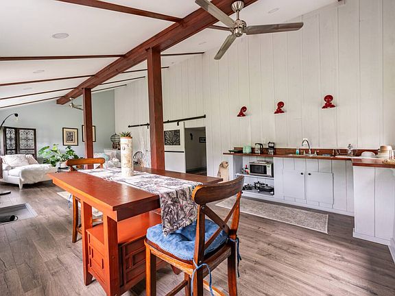 Dining & kitchen