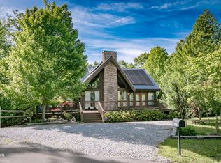 4482 Whetstone Rd, Sevierville, TN 37862