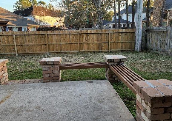 Built-in seats around patio