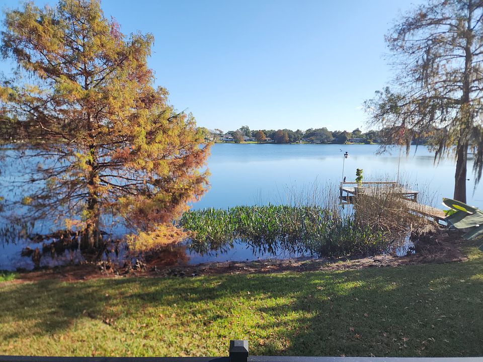 2nd image of 913 S Crystal Lake Dr #913