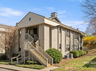 1206 Abbey Cir, Asheville, NC 28805