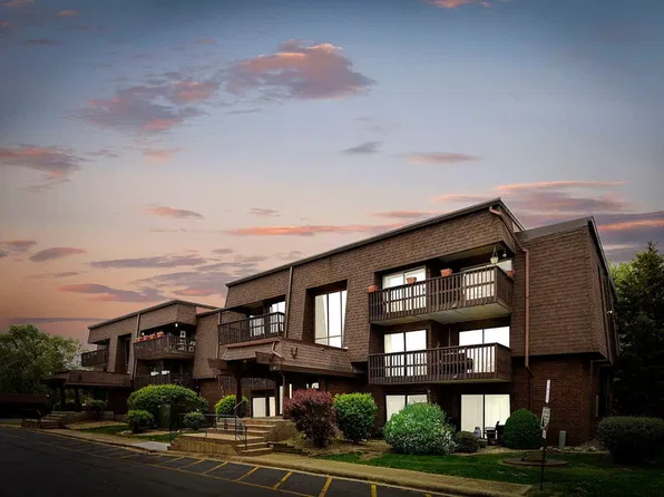 1619 Richmond Cir Unit 105, Joliet, IL 60435