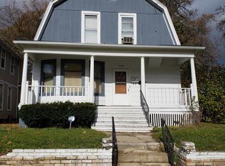 1530 Winslow St, Racine, WI 53404