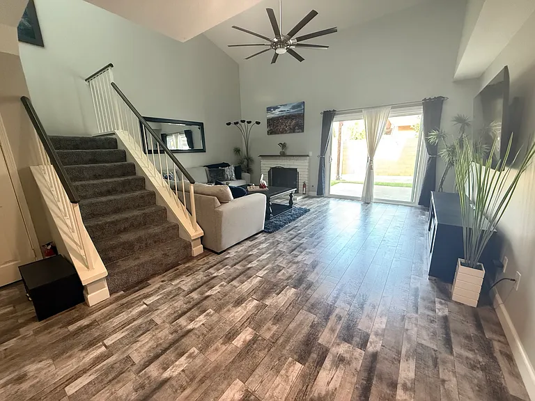221 E Ponderosa Ln — Photo 10