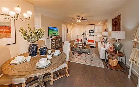 3rd image of 1735 Wittington Pl #2105