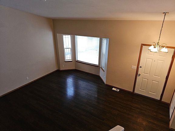 4th image of 2320 N Methow Ct