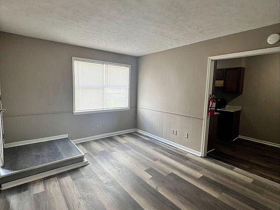 4th image of 268 Greenfield Dr APT D