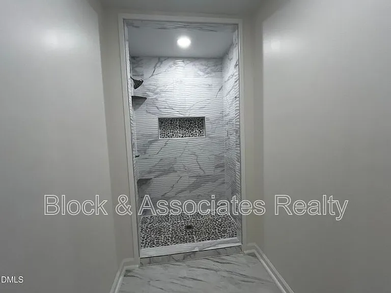 101 Wyoming Dr — Photo 14