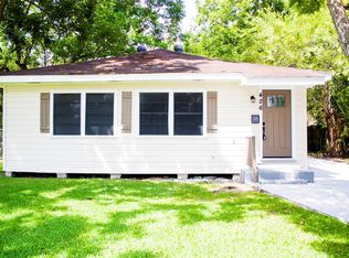 426 S Kansas St, La Porte, TX 77571