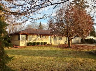 129 N Wolf Rd, Prospect Heights, IL 60070