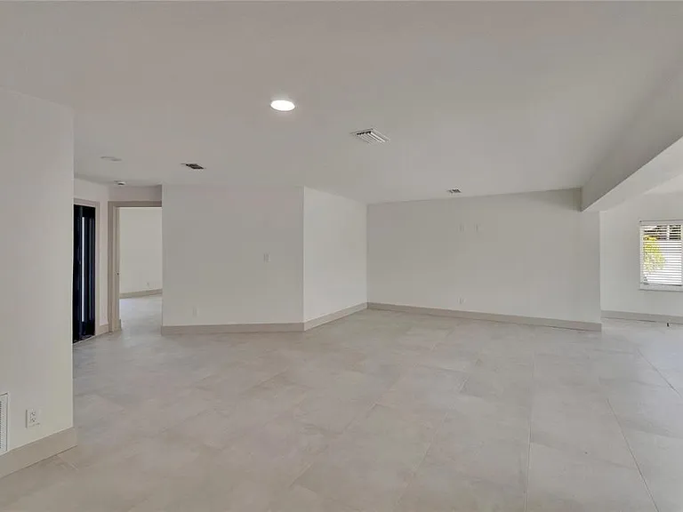 1492 Sea Gull Dr S — Photo 23