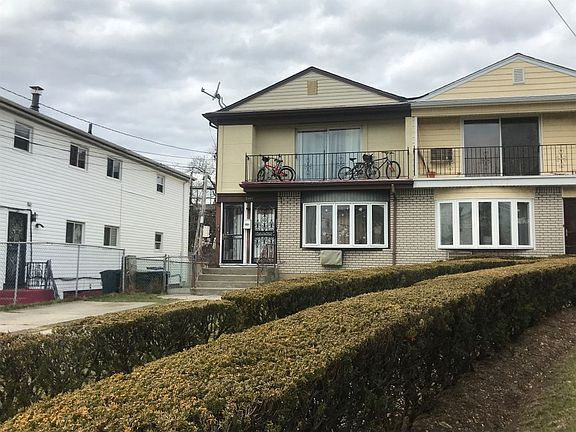 3rd image of 2364 Brookhaven Ave