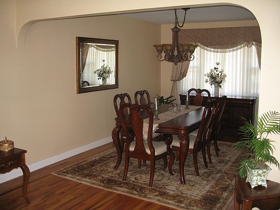 4th image of 60 Eberling Dr