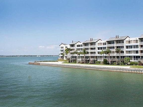 2nd image of 5279 Isla Key Blvd S APT 116