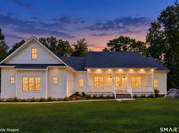 30-1 Lords Meadow Lane, Old Lyme, CT 06371