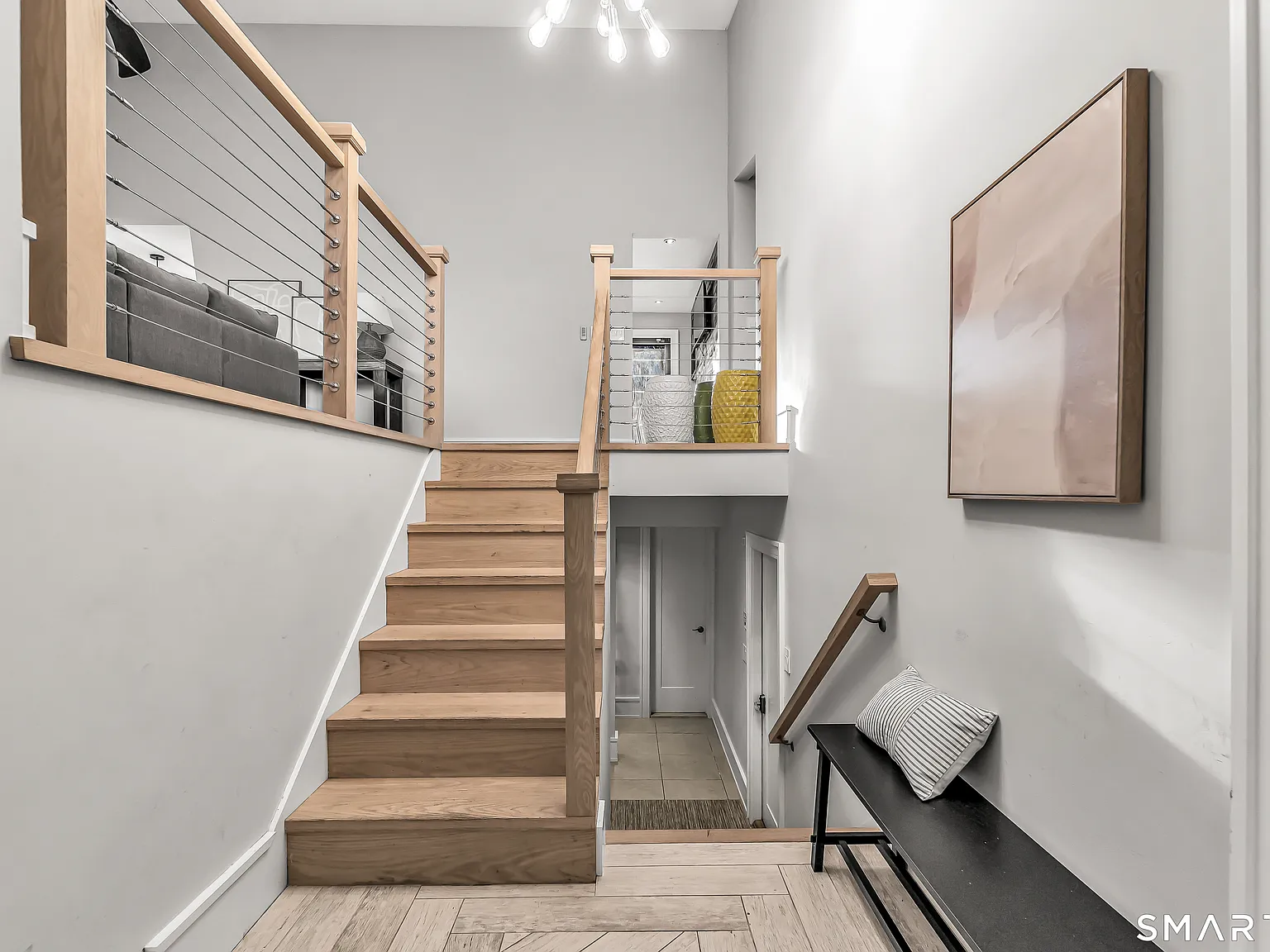 4 bed, 3.0 bath, 2377 sqft, $7,500 — Photo 3
