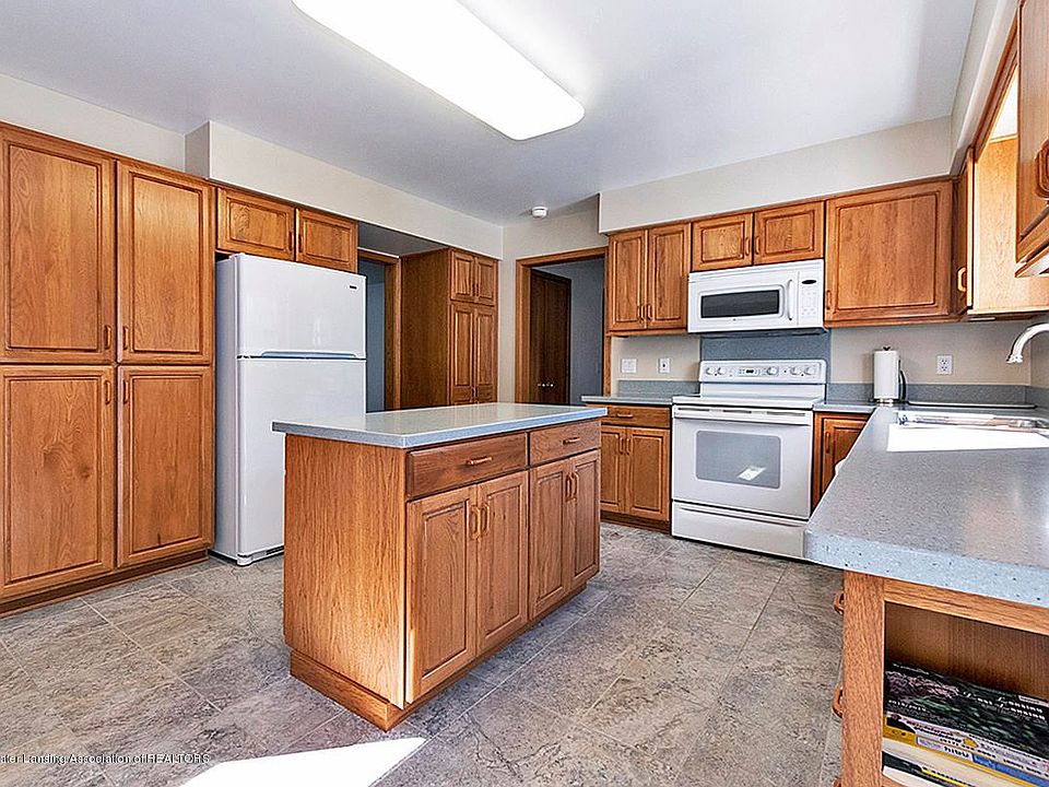 1st image of 4387 Satinwood Dr