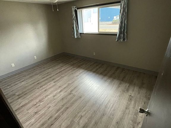 2nd image of 7120-7122 3rd St SE #2B-1BA-938SQFT