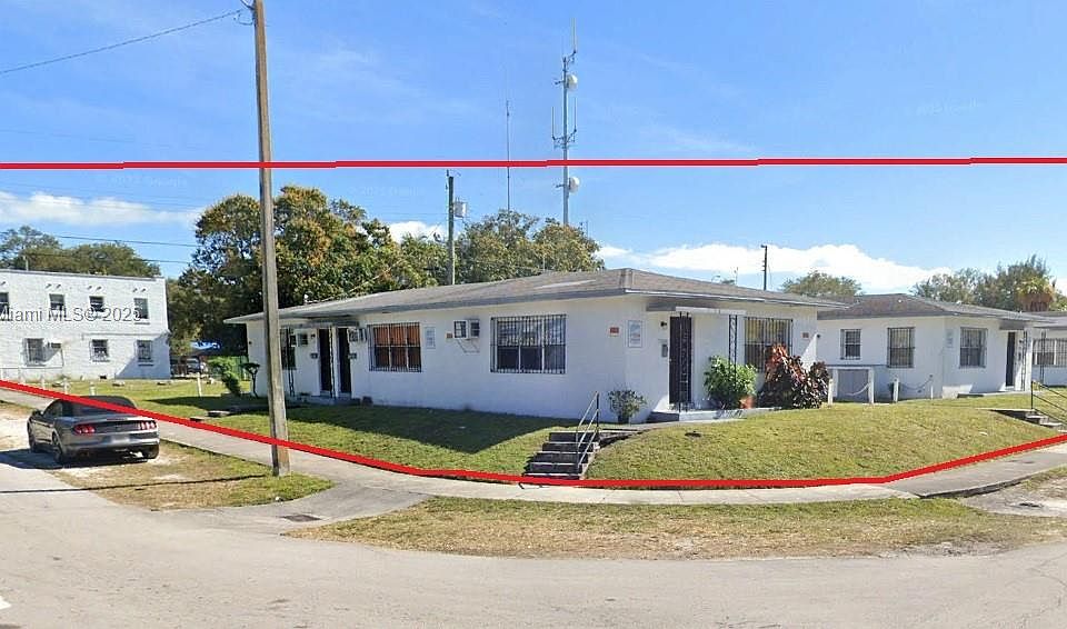 2nd image of 6255 NE Miami Pl #3