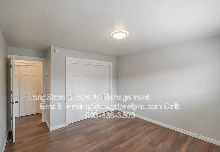 208 5th Ave SE #208 — Photo 34