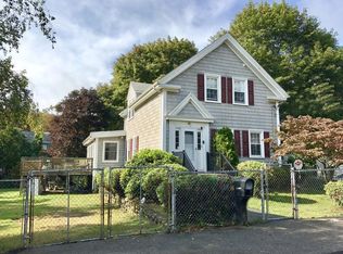 5 Walnut St, Stoneham, MA 02180