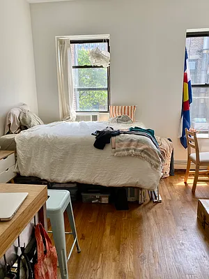 Rented by New York Realty | media 4