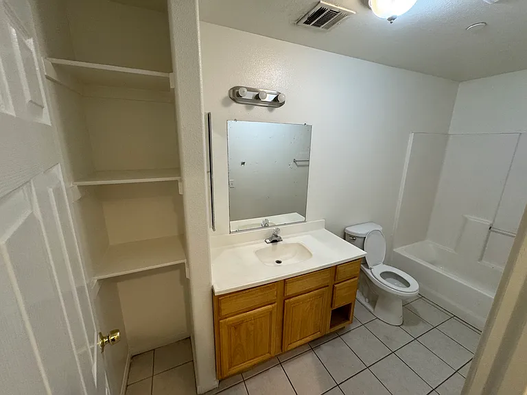 307 W Santa Fe Ave #A — Photo 18