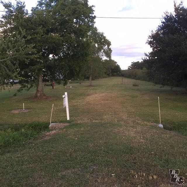 1st image of 17667 Highway 3235