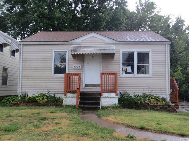 1st image of 9528 Everman Ave