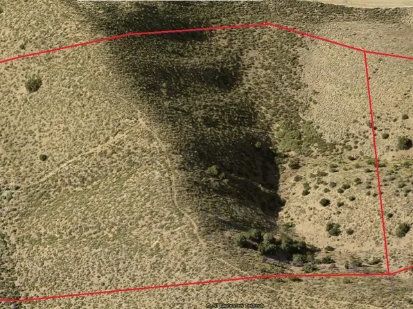 85th St W, Palmdale, CA 93552