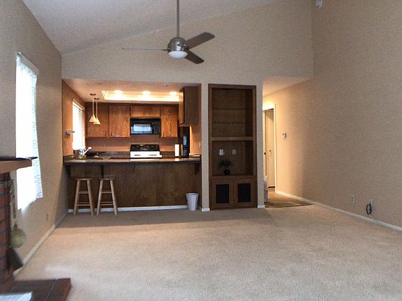 4th image of 4004 Crystal Dawn Ln Unit 201