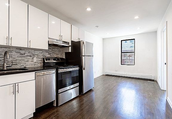 2nd image of 2722 Frederick Douglass Blvd APT 6B
