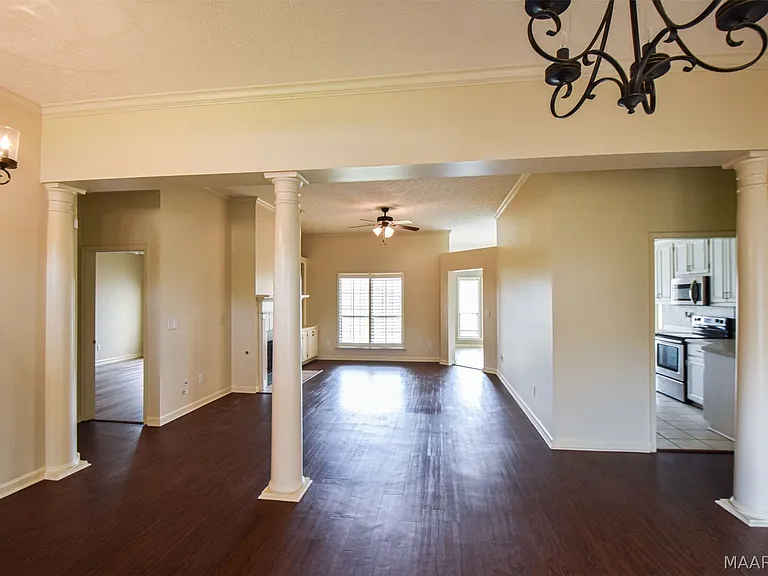 1691 Rambling Brook Ln — Photo 24