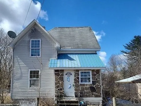 4947 S Poplar St, North Rose, NY 14516