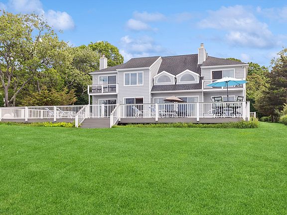 4th image of 135 Edgemere Dr