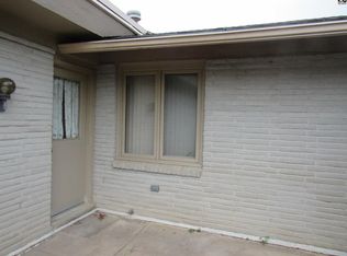 3105 N Nutmeg Ln, Hutchinson, KS 67502