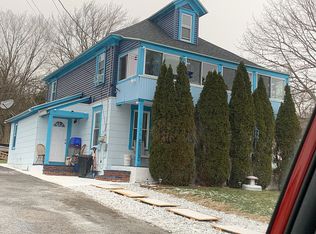 118 Armstrong Rd, Syracuse, NY 13209