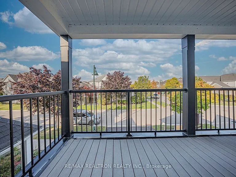 44 Moynahan Cres #MAIN — Photo 3