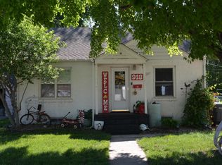 918 Williams Ave, Hastings, NE 68901