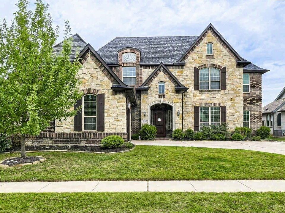 1st image of 138 Fairweather Dr