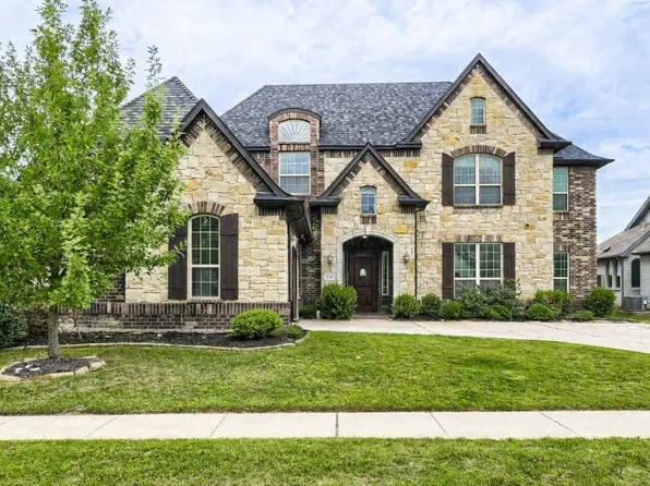 138 Fairweather Dr, Burleson, TX 76028