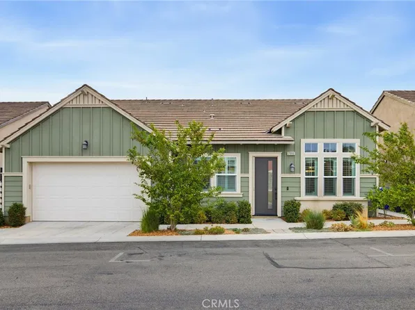 25110 Citron Ln, Santa Clarita, CA 91387
