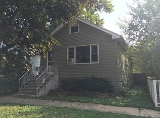1277 Henry Ave, Des Plaines, IL 60016